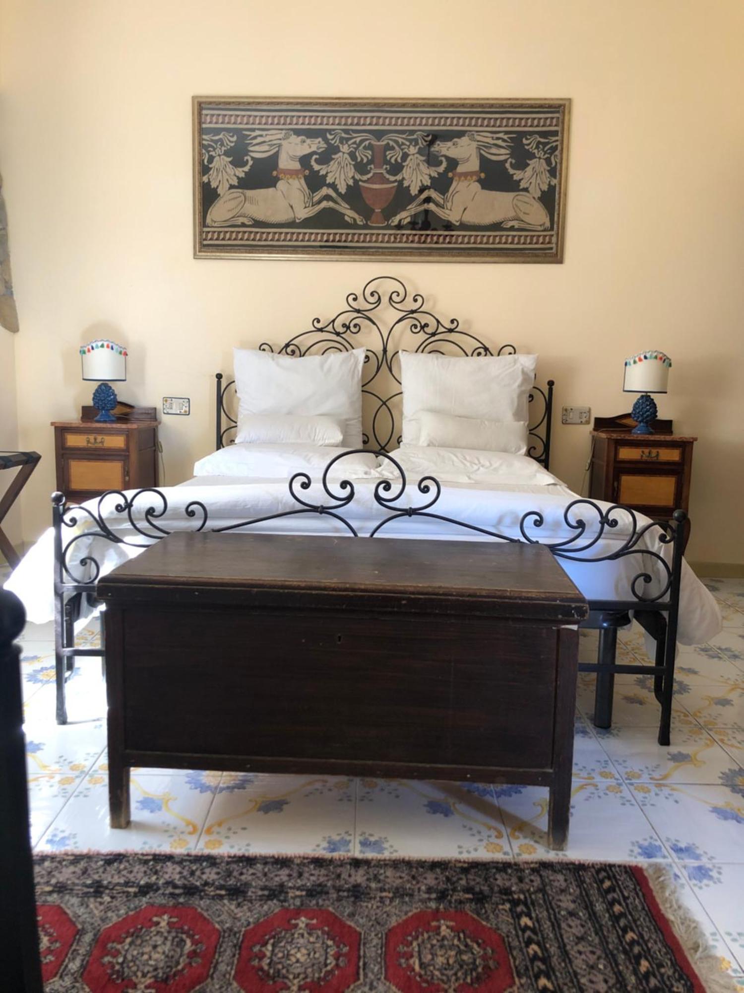 San Noto Antica Residenza Di Caccia Bed & Breakfast Ficarra Exterior photo